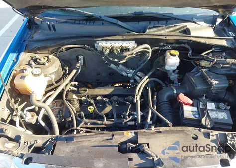 2011 Ford Escape Xlt Automatic from USA, damaged, VIN 1FMCU9D77BKB06963